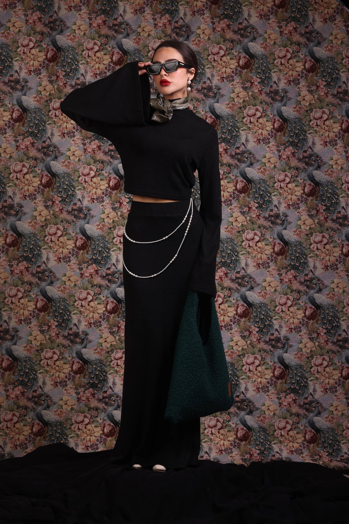 Noir Knit Set