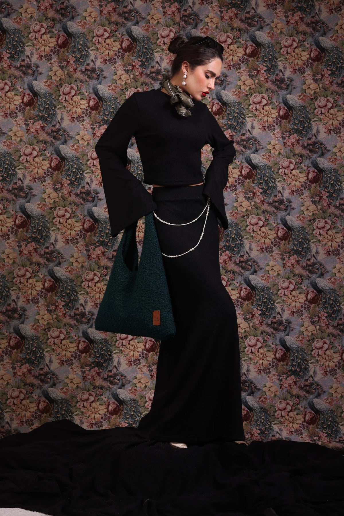 Noir Knit Set